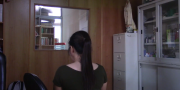 NẠN NHÂN KỂ LẠI VIỆC BỊ MÔI GIỚI ĐƯA RA SÂN BAY VÀ ĐUỔI VỀ NƯỚC BẤT HỢP PHÁP