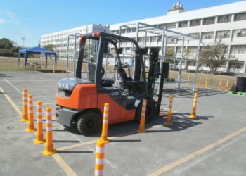 協助外籍移工檢定 勞動部提供中文與母語對照服務